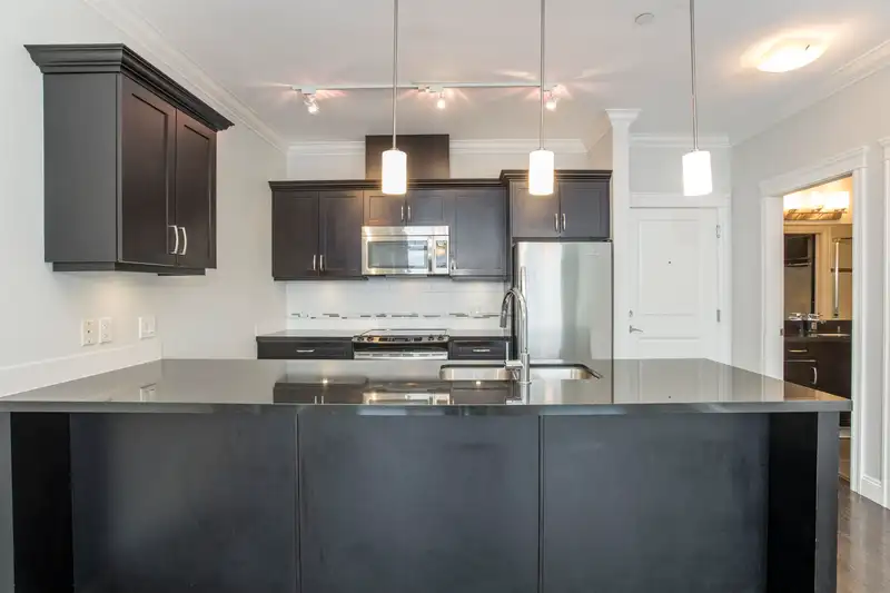 415 11882 226 STREET - photo 4 of 40