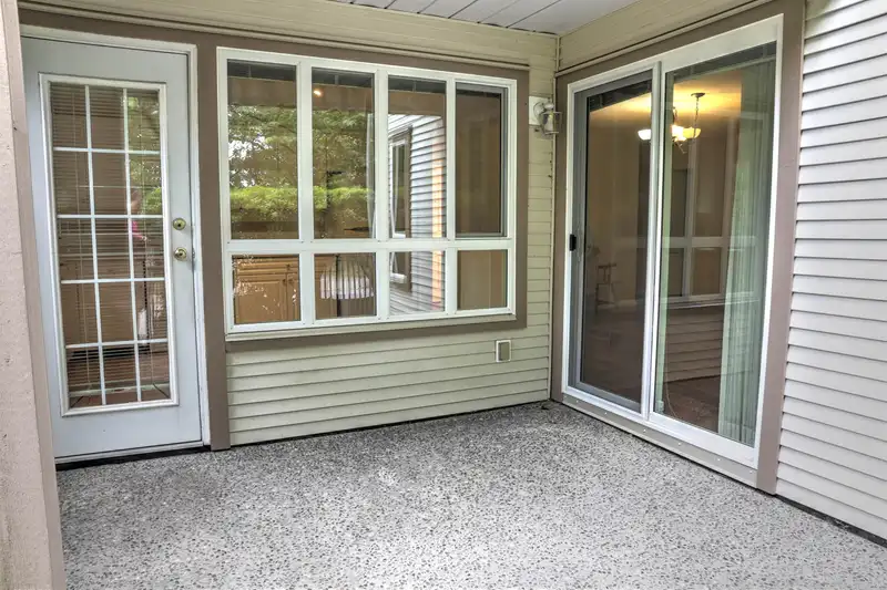 101 6363 121ST STREET - photo 1 of 29