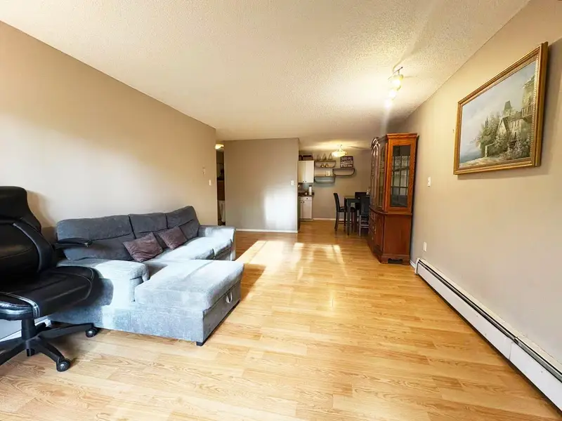 102 7151 EDMONDS STREET - photo 3 of 18