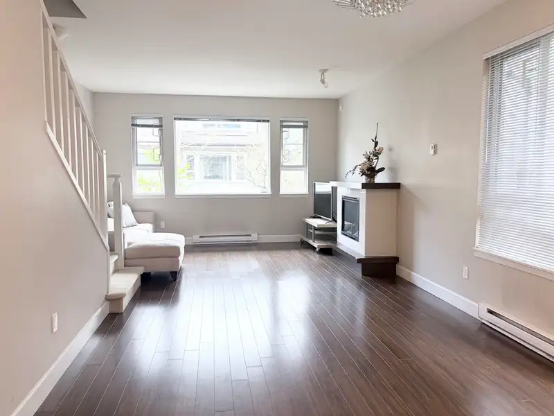 25 9551 FERNDALE ROAD - photo 3 of 25