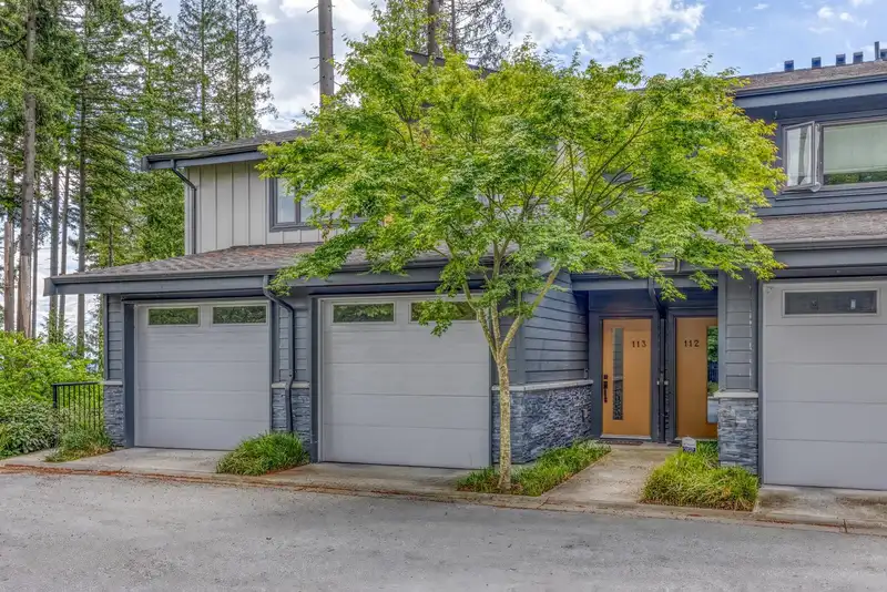 113 3525 CHANDLER STREET - photo 1 of 35