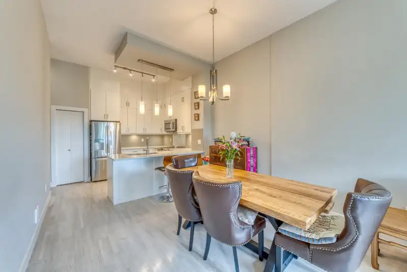 113 3525 CHANDLER STREET - photo 4 of 35