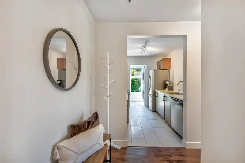 302 3240 ST JOHNS STREET - photo 4 of 40