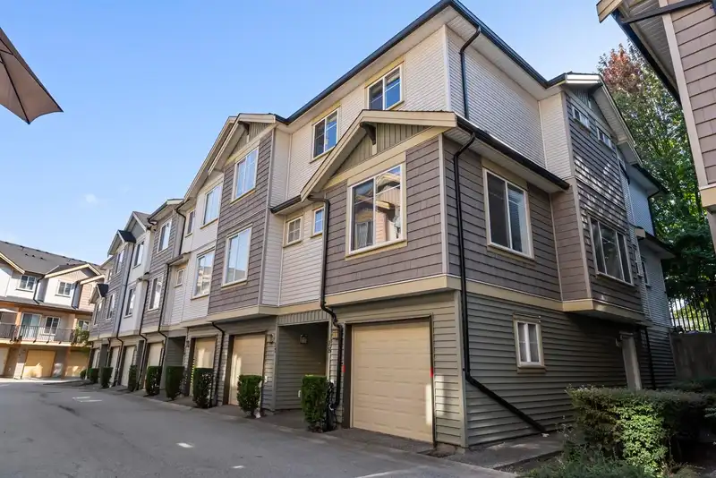 18 8633 159 STREET - photo 1 of 31