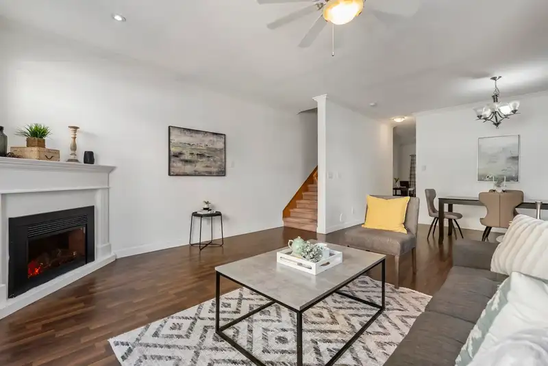 18 8633 159 STREET - photo 3 of 31