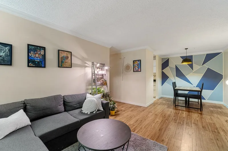 118 7431 MINORU BOULEVARD - photo 3 of 24