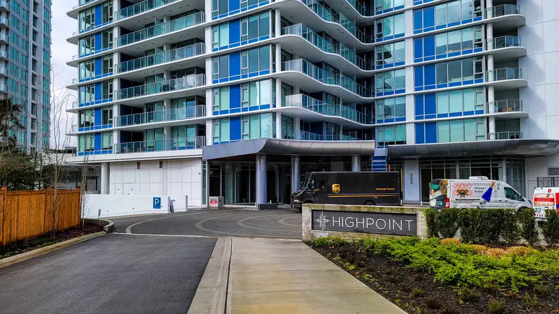 1204 518 CLARKE ROAD - photo 1 of 17