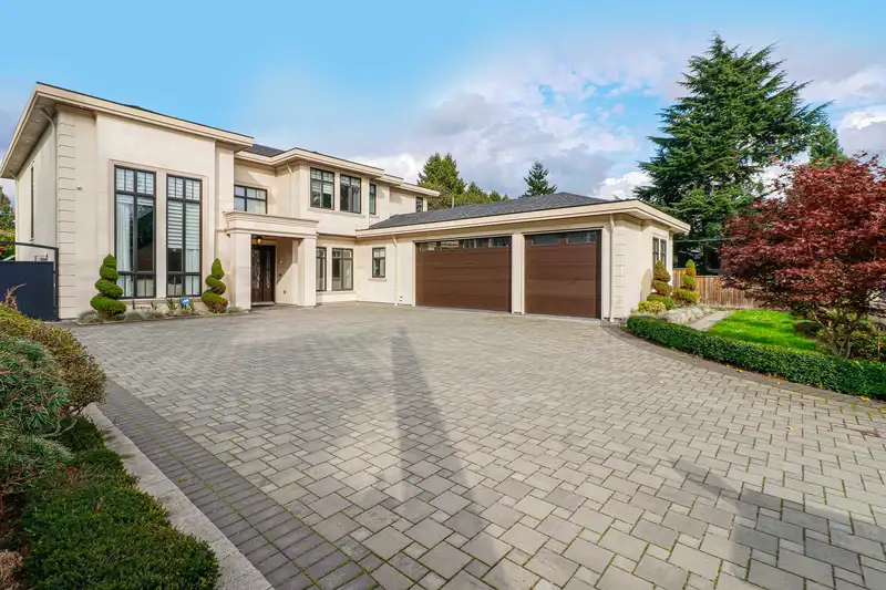10551 CAITHCART ROAD - photo 1 of 26