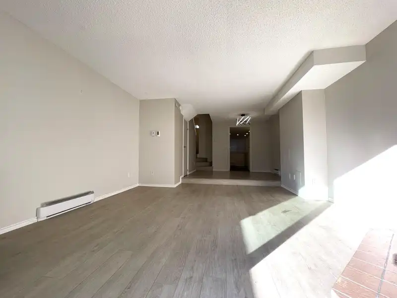 8132 LAVAL PLACE - photo 4 of 28