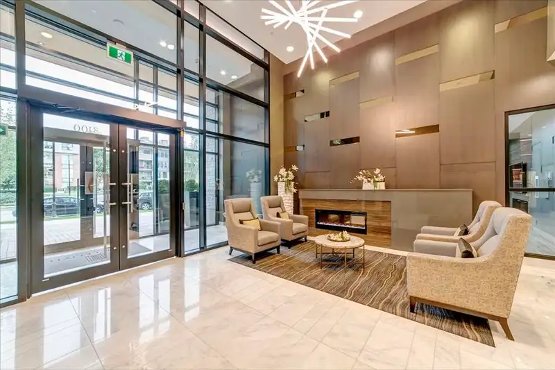 2302 3100 WINDSOR GATE - photo 2 of 40
