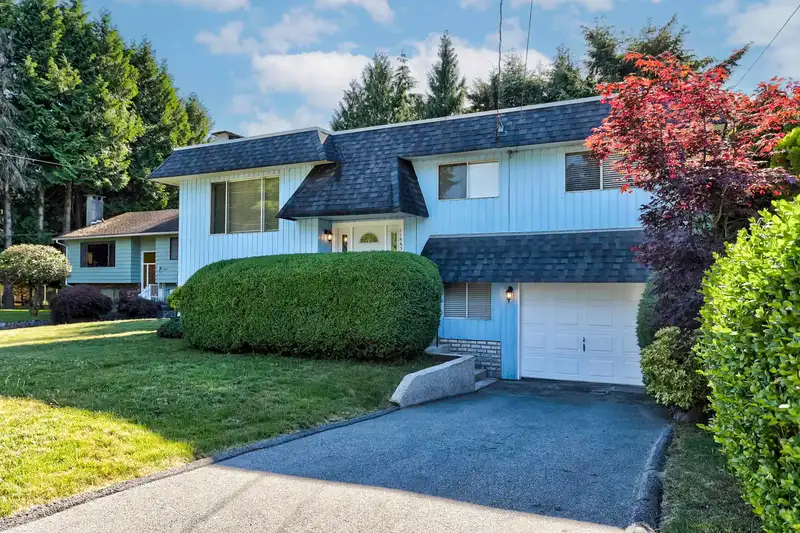 11663 MORRIS STREET - photo 1 of 22