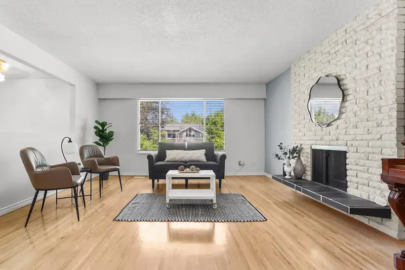 11663 MORRIS STREET - photo 2 of 22