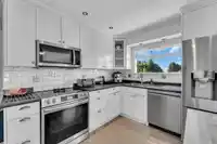 135 E 27 STREET - thumbnail 8