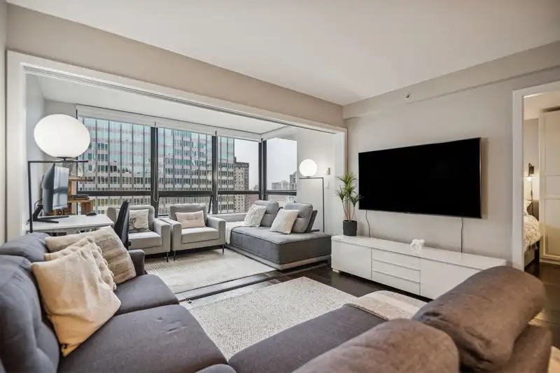 2205 938 SMITHE STREET - photo 4 of 36
