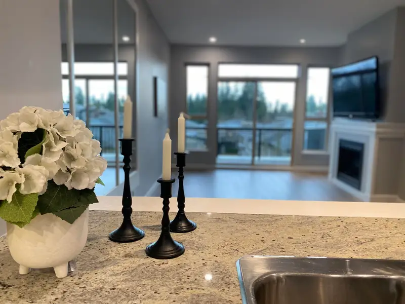 409 1153 KENSAL PLACE - photo 4 of 25