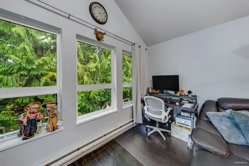 405 9688 148 STREET - photo 2 of 25