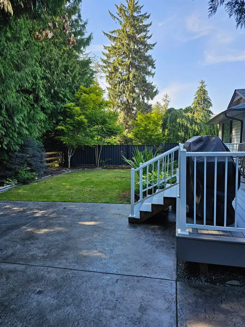 12421 231 STREET - photo 3 of 4