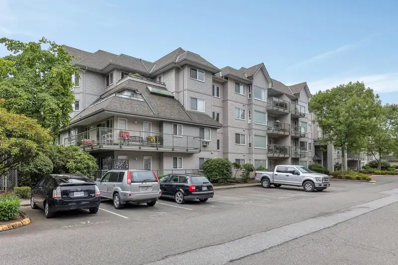 205 33668 KING ROAD - photo 1 of 30
