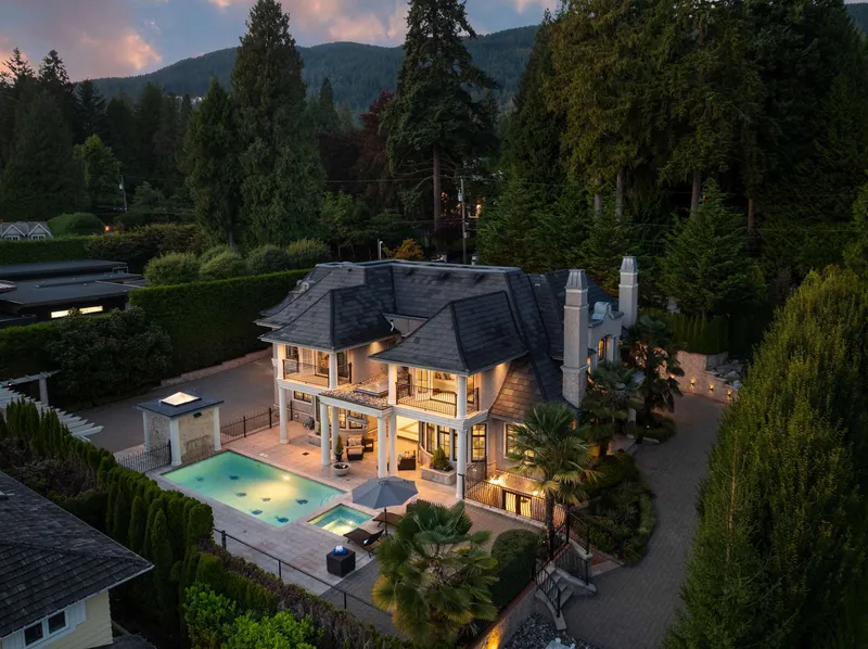 2912 MATHERS AVENUE - photo 1 of 25