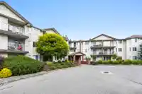 310 2780 WARE STREET - thumbnail 3