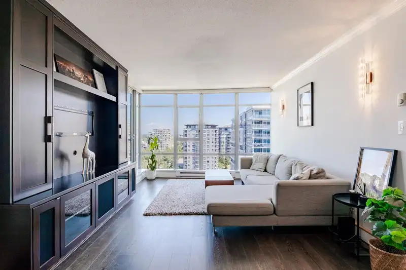 1602 7888 SABA ROAD - photo 4 of 11