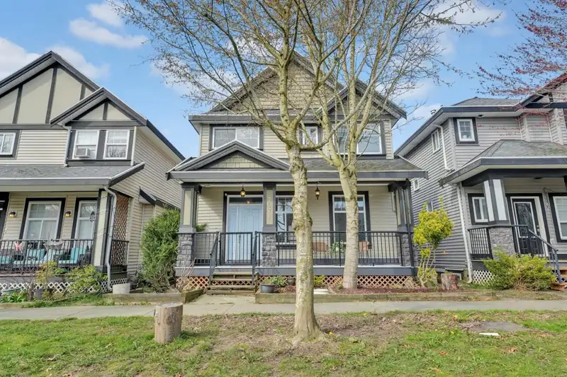 7071 195A STREET - photo 1 of 36