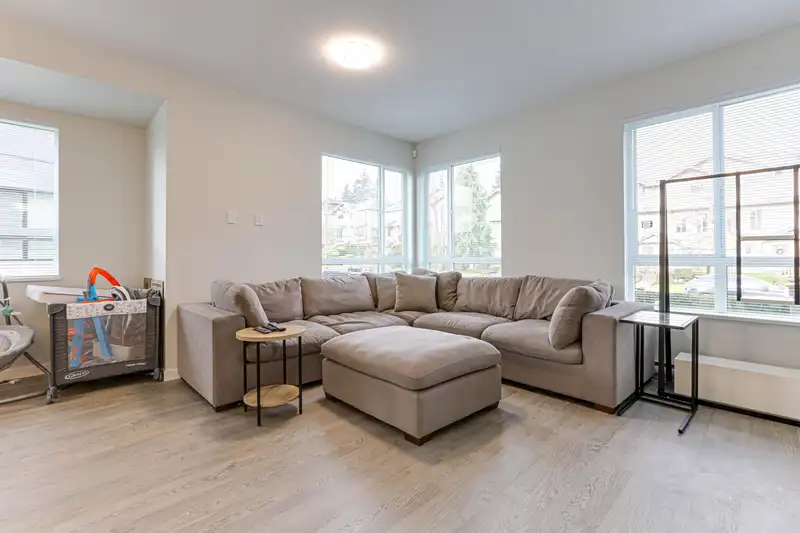 43 15151 EDMUND DRIVE - photo 4 of 29