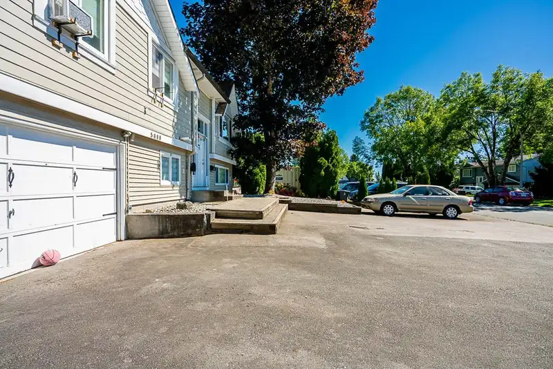 5886 184A STREET - photo 3 of 31