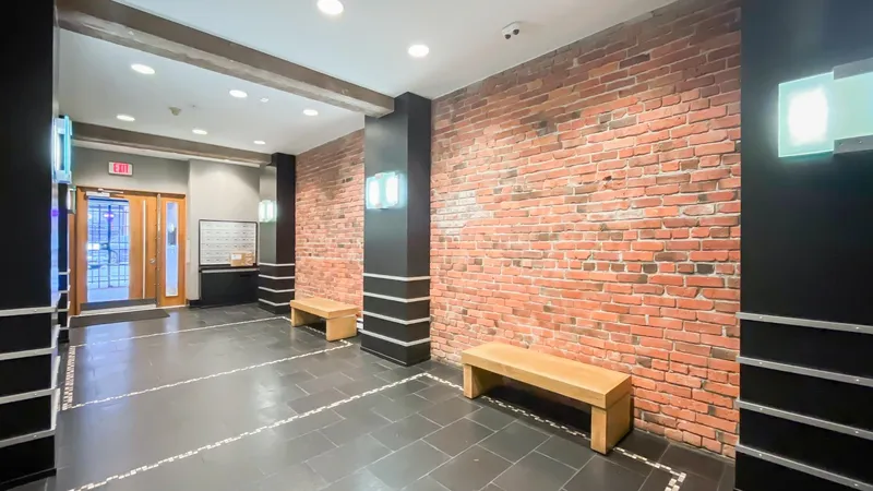 306 1072 HAMILTON STREET - photo 4 of 21