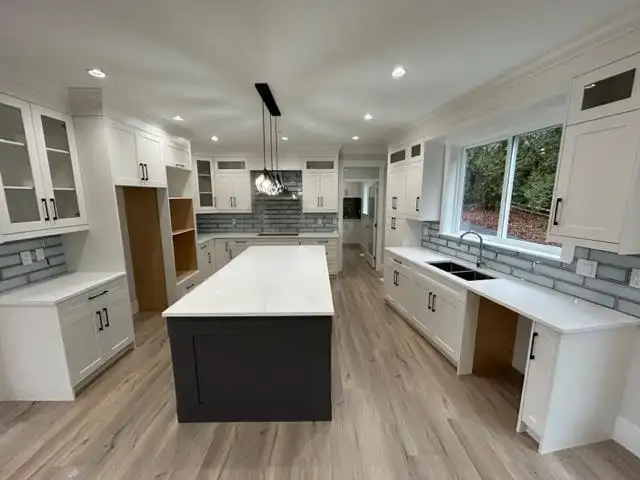 13632 BLANEY ROAD - photo 4 of 37