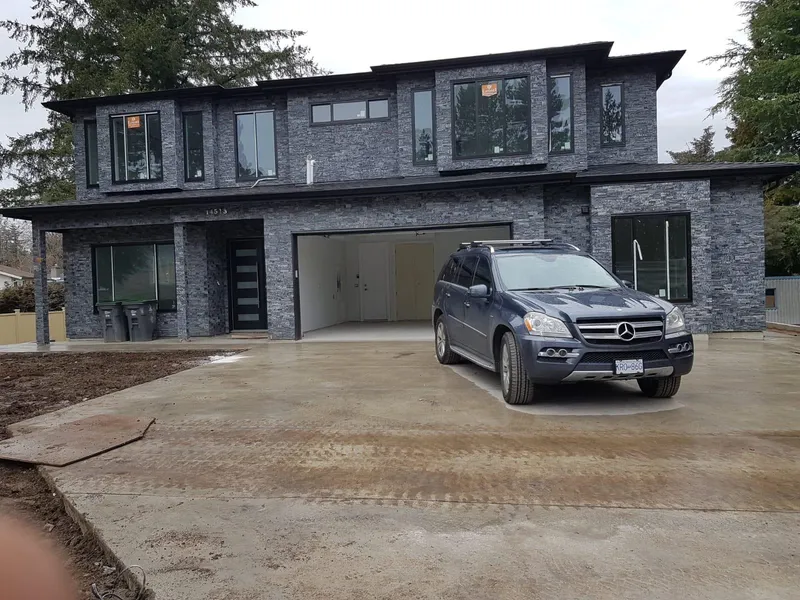 14513 108 AVENUE - photo 1 of 1