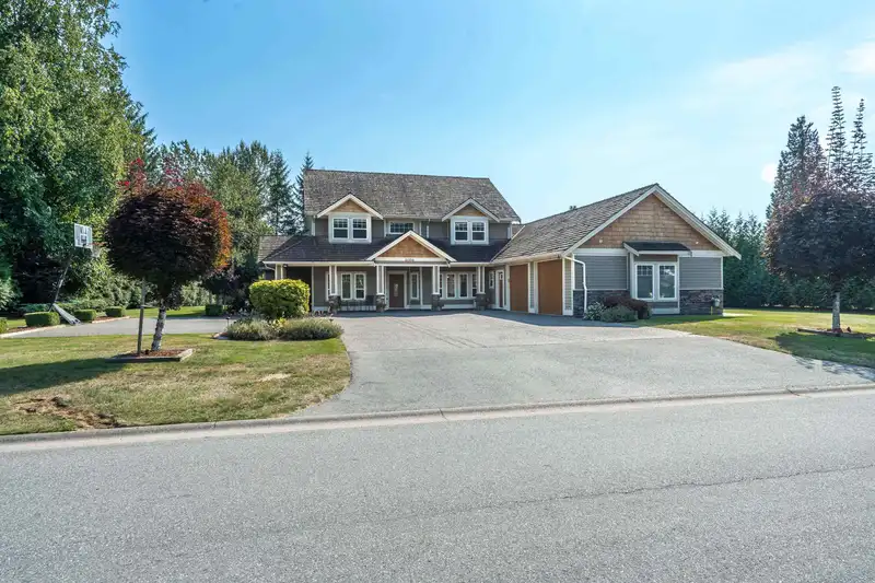 31706 KENNEY AVENUE - photo 1 of 37