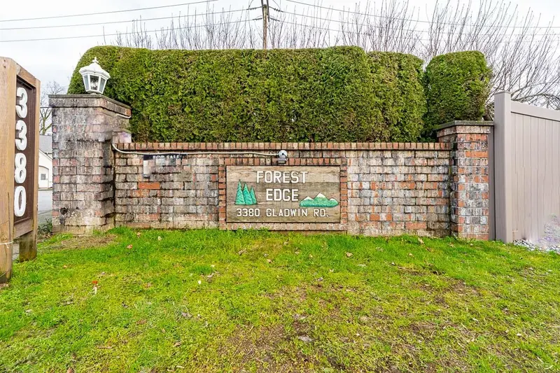 30 3380 GLADWIN ROAD - photo 2 of 25