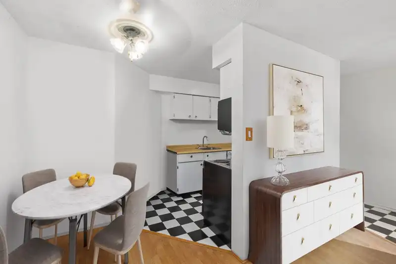 9 45 FOURTH STREET - photo 2 of 10