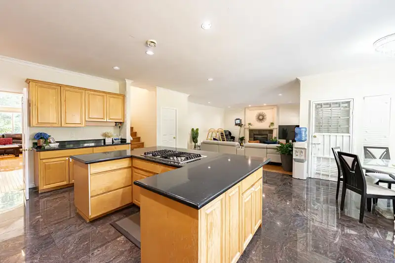 3169 ARROWSMITH PLACE - photo 2 of 38