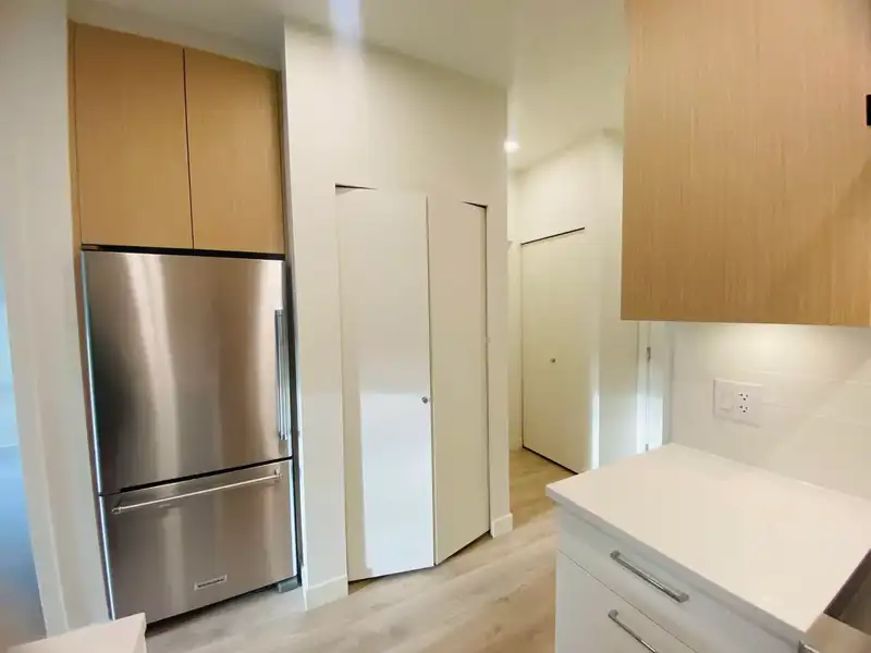 314 7588 16TH STREET - photo 4 of 17