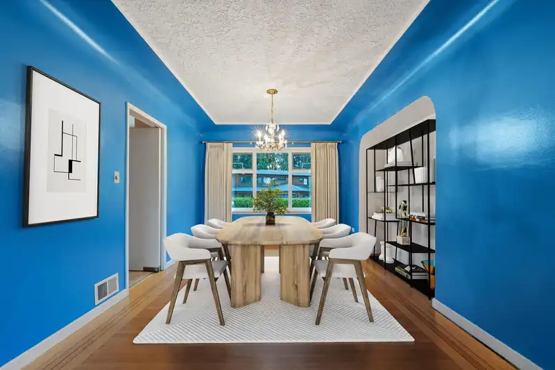 3975 HIGHLAND BOULEVARD - photo 4 of 19