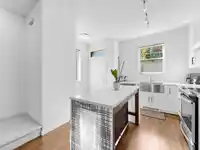 21 433 SEYMOUR RIVER PLACE - thumbnail 13