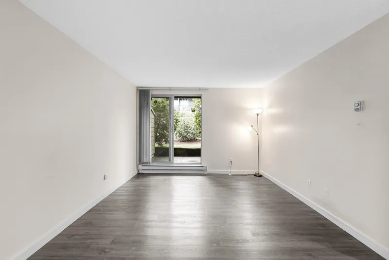 107 1121 HOWIE AVENUE - photo 3 of 25