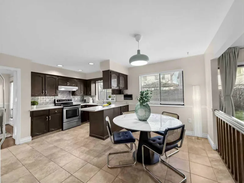 5640 SANDIFORD PLACE - photo 4 of 15