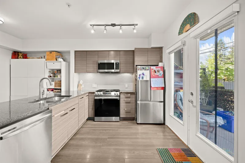 125 13228 OLD YALE ROAD - photo 3 of 23