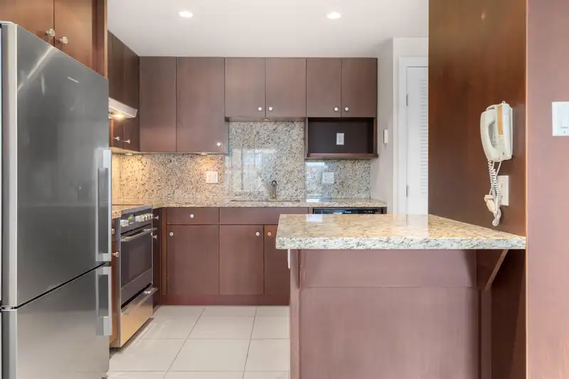 203 1341 CLYDE AVENUE - photo 3 of 22