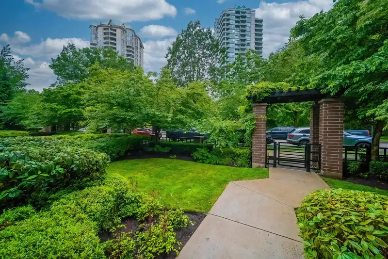 6156 WILSON AVENUE - photo 2 of 30