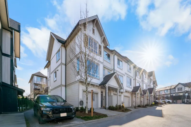 27 30930 WESTRIDGE PLACE - photo 2 of 25