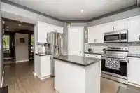 24292 102B AVENUE - thumbnail 9