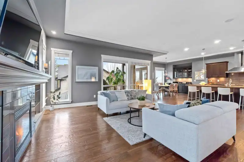 3424 HORIZON DRIVE - photo 1 of 40