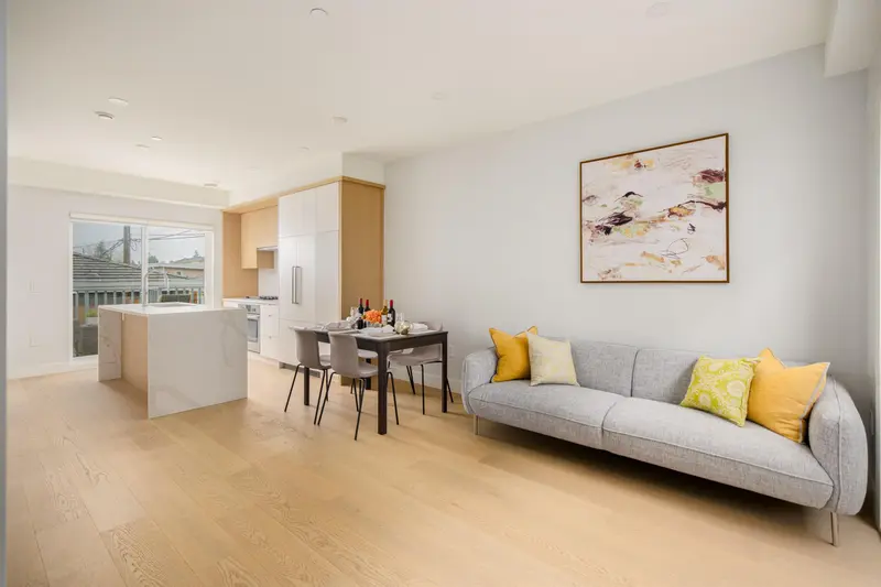 7661 GRANVILLE STREET - photo 1 of 25