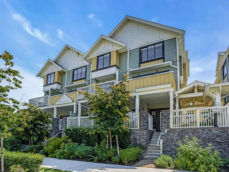 208 80 ELGIN STREET - photo 2 of 34