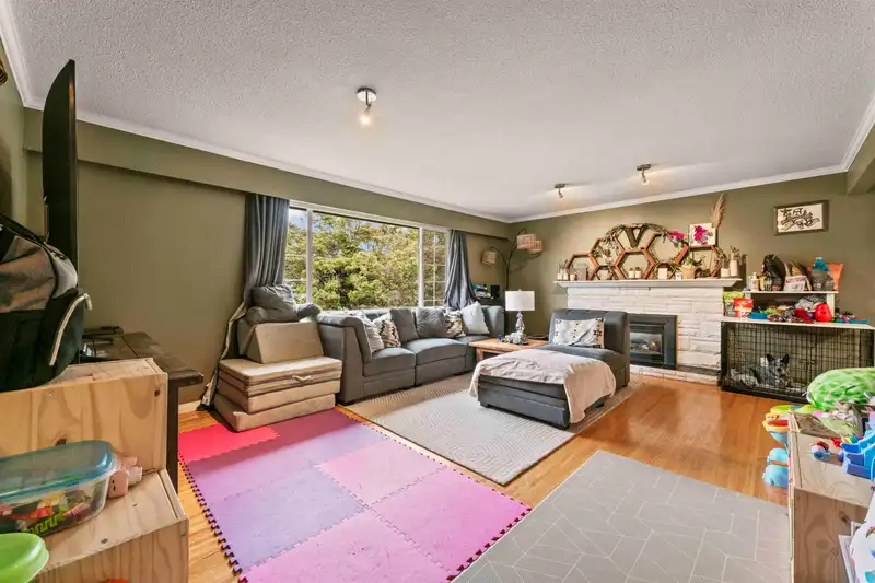 5311 9A AVENUE - photo 3 of 20