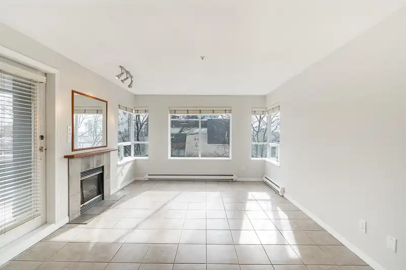 101 120 E 2ND STREET - photo 3 of 40